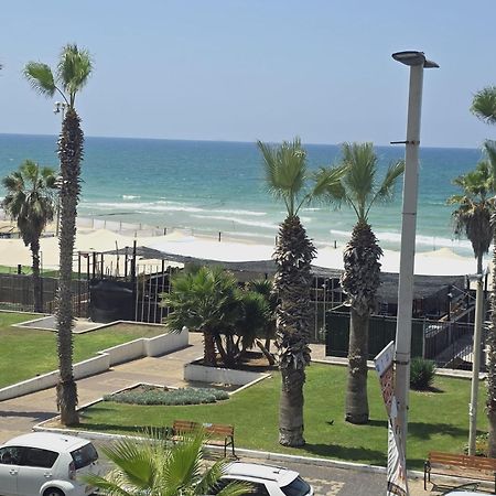 Gk Apartment Beauty Bat Yam Exterior photo