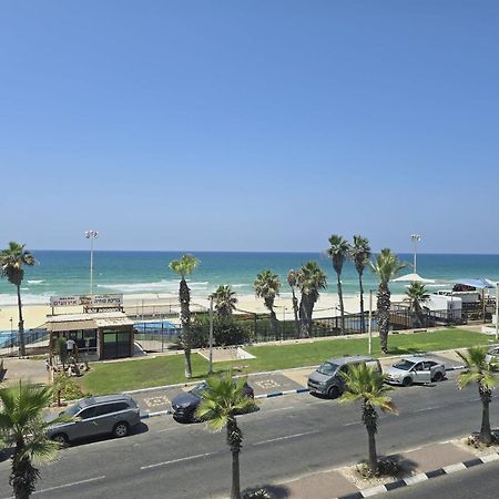 Gk Apartment Beauty Bat Yam Exterior photo