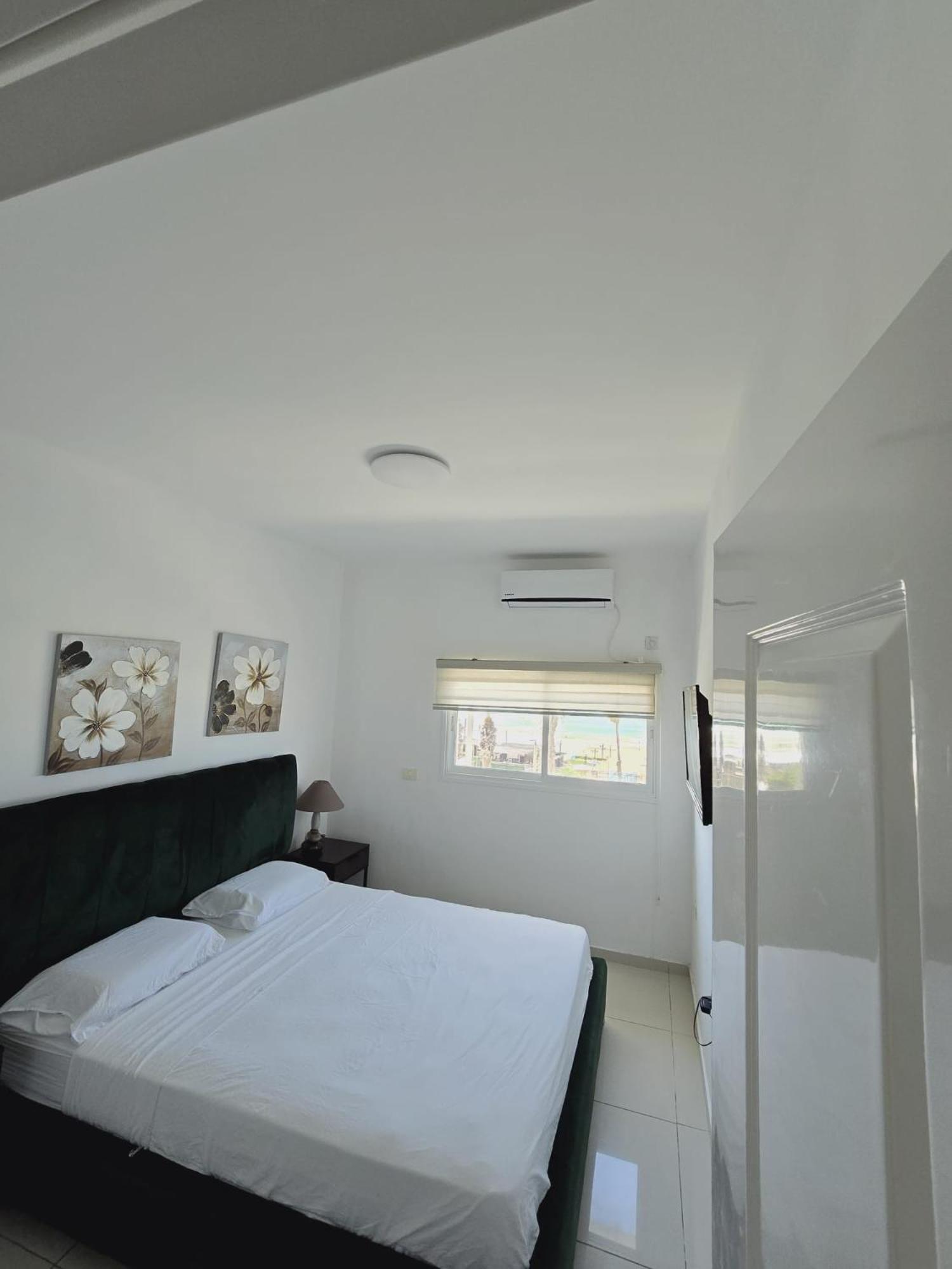 Gk Apartment Beauty Bat Yam Exterior photo