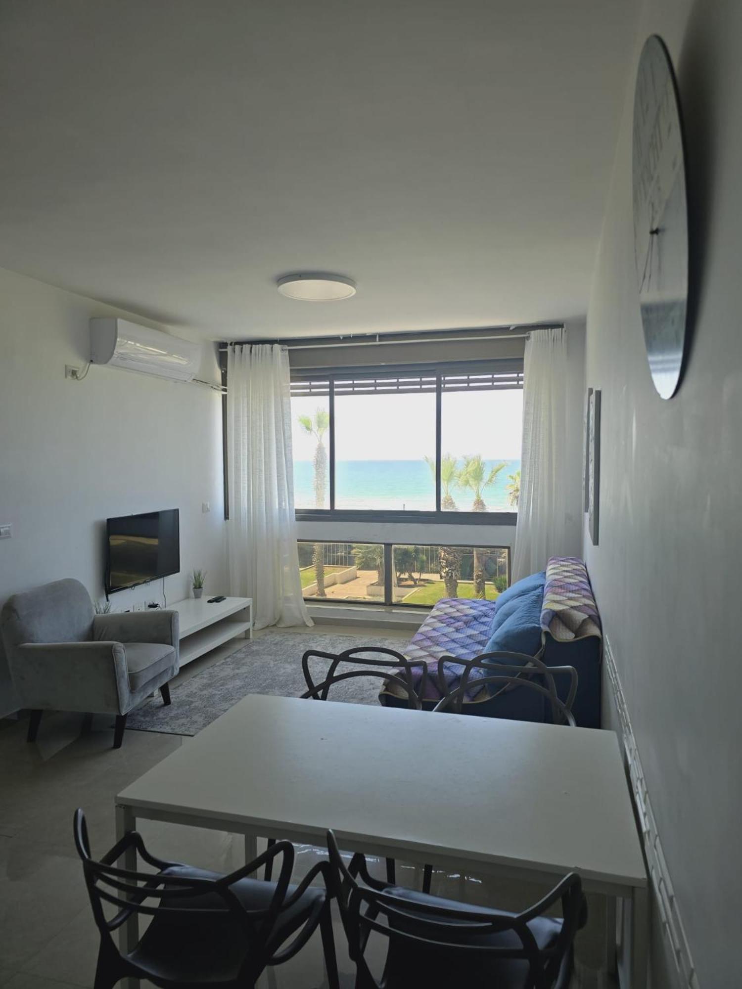 Gk Apartment Beauty Bat Yam Exterior photo