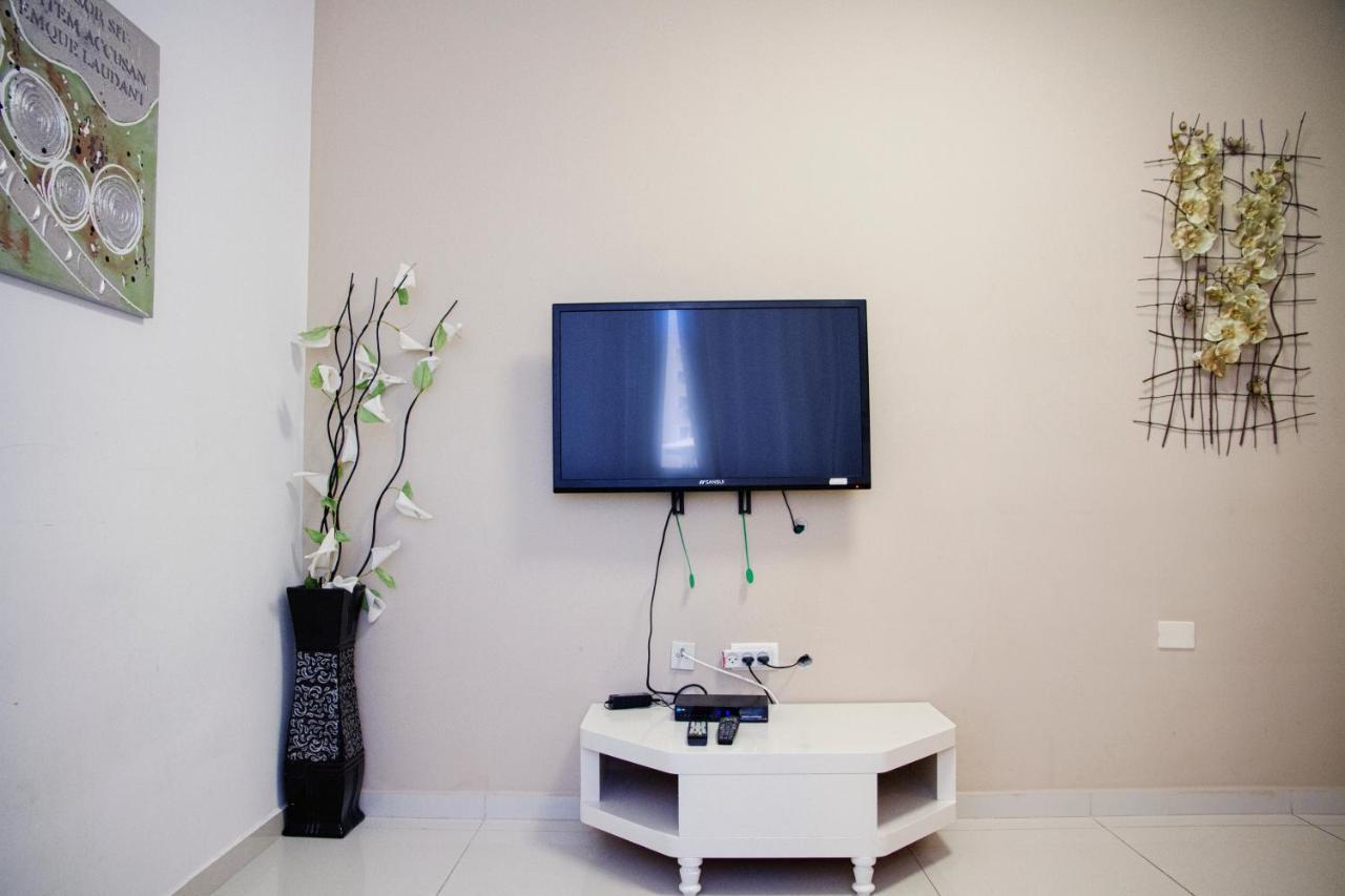 Gk Apartment Beauty Bat Yam Exterior photo